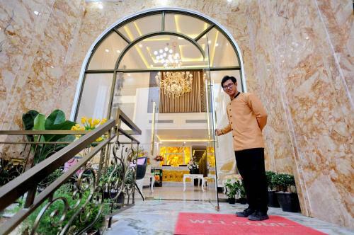 Hotel Alpha Bird Nha Trang - Managed By Rhm Group