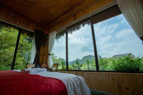 Hang Mua Bamboo Homestay