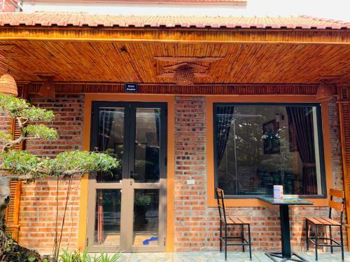 Trang An Mountainside Homestay