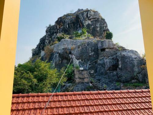 Trang An Mountainside Homestay