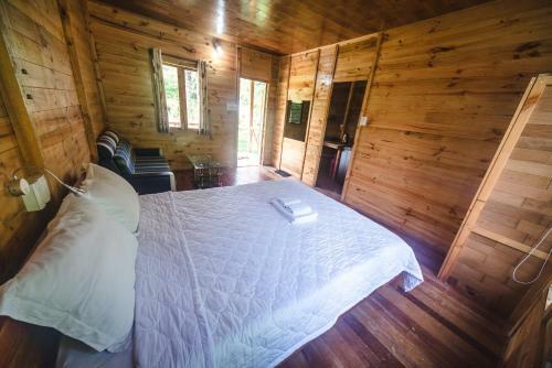 Hostal Phu Quoc Sen Lodge Bungalow Village