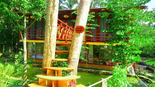 Hostal Phu Quoc Sen Lodge Bungalow Village