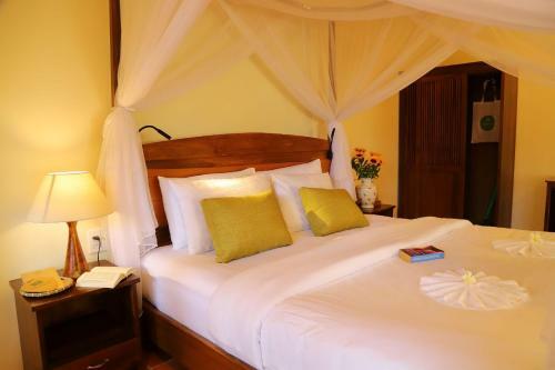 Hotel Thanh Kieu Beach Resort