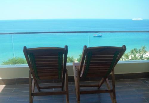 Hotel Coral Bay Resort