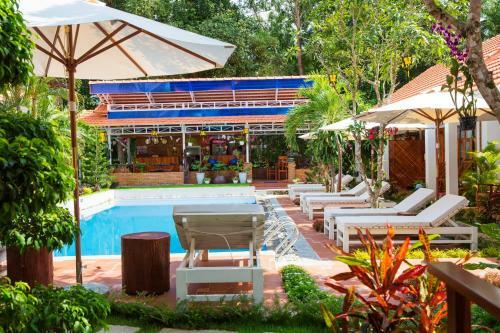 Hotel Little Garden Bungalow