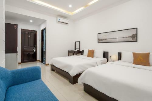 Phuong Dong Hotel And Apartment