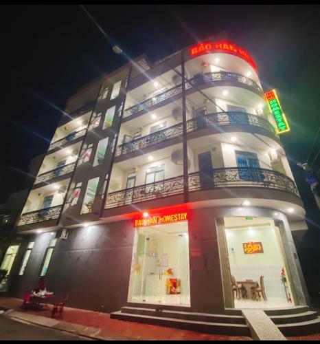 Hotel B?o H�n Homestay Quy Nh?n