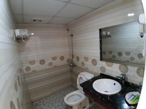 Hostal Dang Khoa Garden Inn