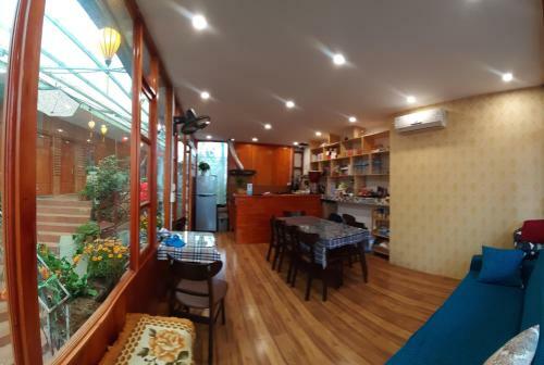 Hostal Dang Khoa Garden Inn