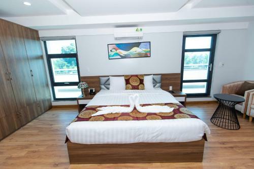 Queen Hotel Ho�ng Gia