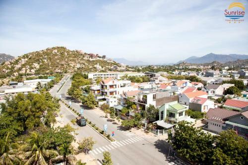 Hotel Kha?ch Sa?n Sunrise Ninh Thu�?n