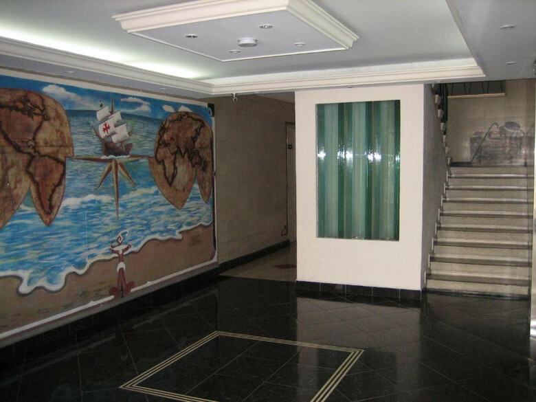 Hotel Dos Naciones