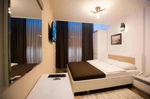 Hotel Apollonia 91