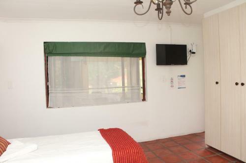 Hostal Demepran Grove B & B