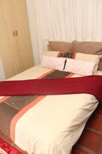 Hostal Demepran Grove B & B
