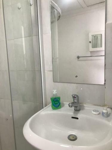 Hostal Meljaa Prime Guest House