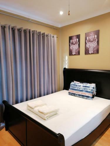 Hostal More-inn Guest House