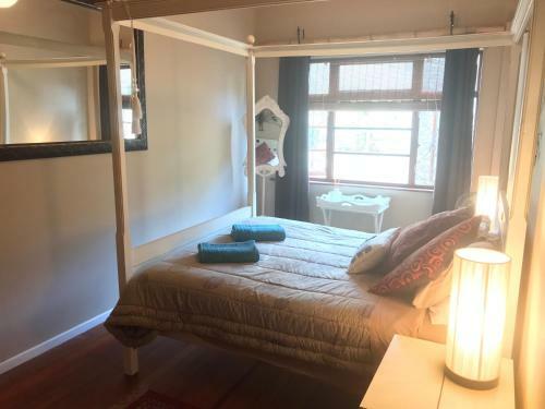 Hostal Living In Camps Bay Area