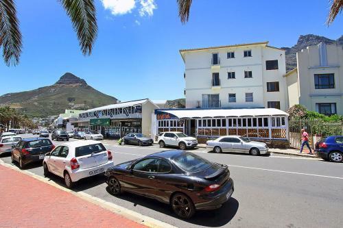 Apartamento On The Beach In Campsbay