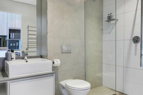 Stylish Central Apartment Near Table Mountain