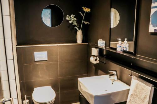 Apartamento Wex1 - Modern,wifi,netflix,gym,pool, Secure Parking