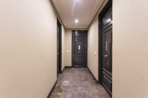 Unit 613 In Cape Royale Apartments Building
