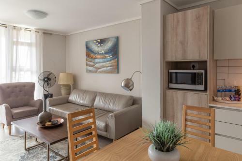 Waters Edge Self-catering Apartments