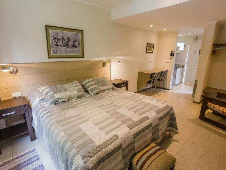 Aparthotel Apart De La Plaza