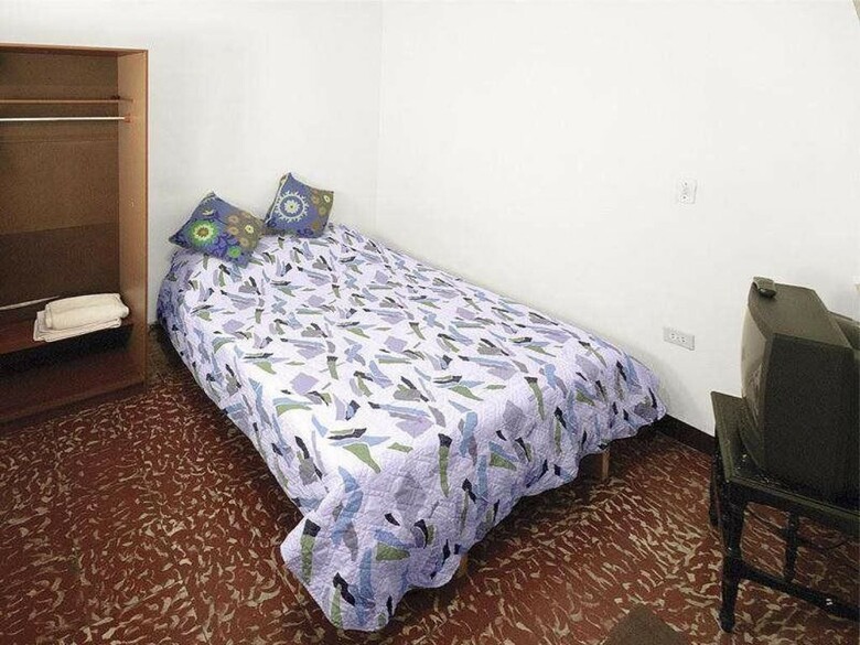 Hostal Habita Estudios Laureles