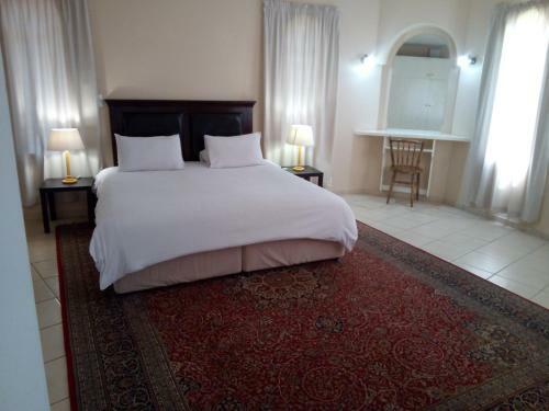 Jacaranda Self Catering Apartments