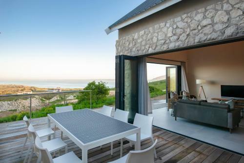 Shark Bay Hotel & Spa