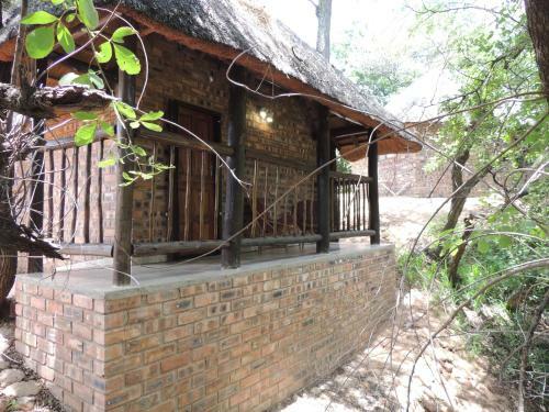 Lodge Karibu River Retreat
