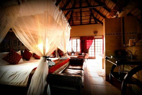 Lovely Holiday Home Bordering Kruger National Park