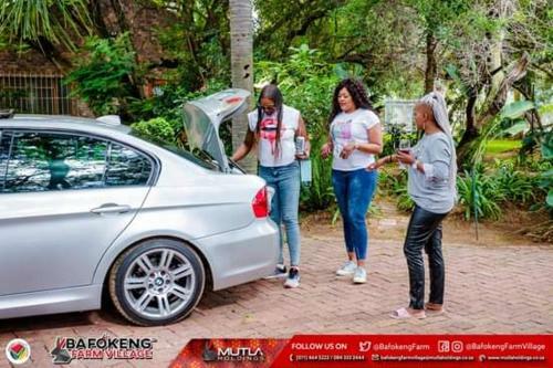 Hostal Bafokeng Farm Village Guesthouse