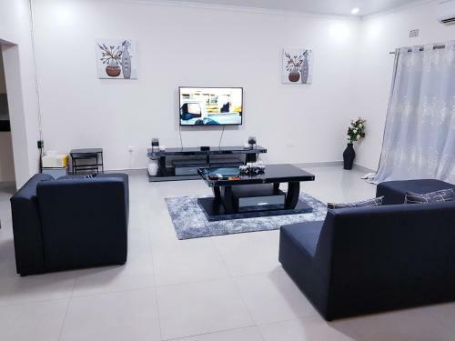 Artem Apartments - Flat 2