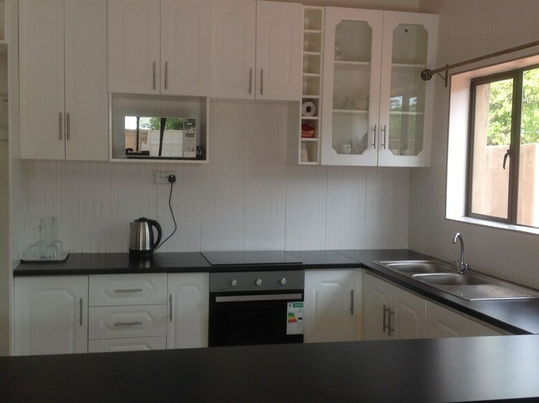 Hostal 848 Guest House