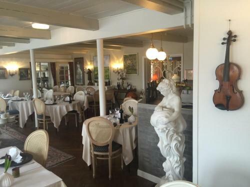 Hotel Rudb�l Gr�nsekro
