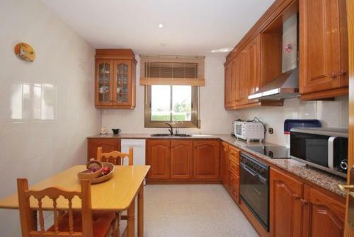 Montbarbat Villa Sleeps 8 Pool Wifi