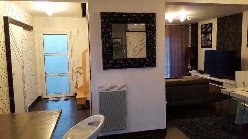 Hostal Chambre D'h�tes Ekmakara