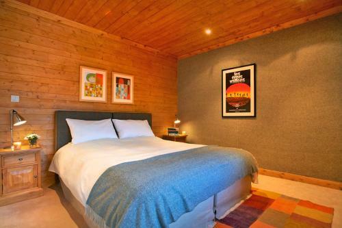 Mussillon Chalet Sleeps 10 Wifi