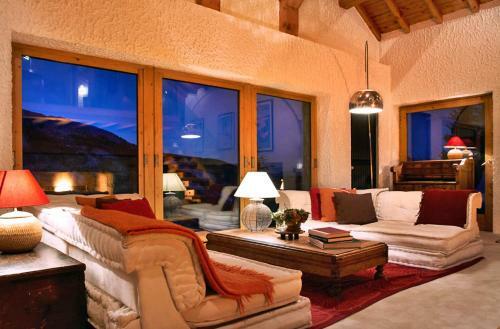 Mussillon Chalet Sleeps 10 Wifi