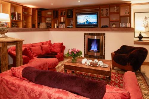 Mussillon Chalet Sleeps 8 Wifi
