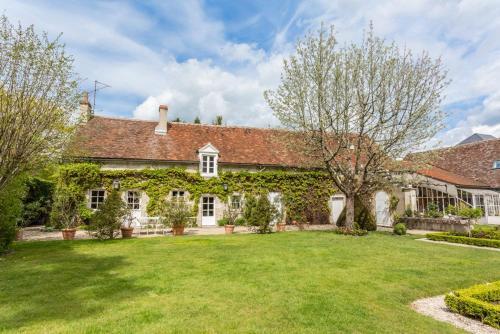 Vaumambert Villa Sleeps 6 Pool Wifi