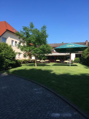 Hotel Neuenburger Hof