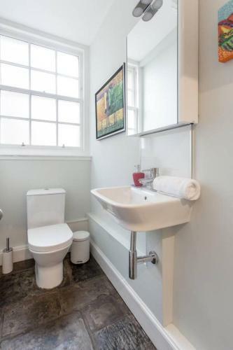 Altido 2 Bed Apartment In City Centre