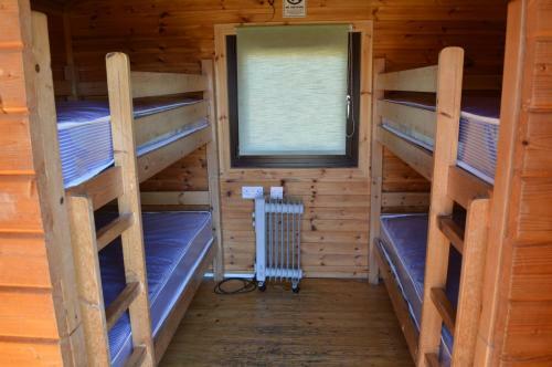 Macdonald Cabins