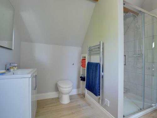 Vintage Holiday Home In Leigh With Swimming Pool