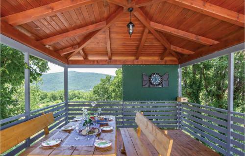 Three-bedroom Holiday Home In Lovrec