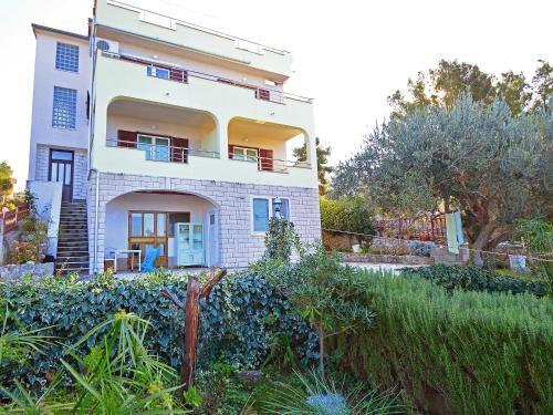 Apartment Iva-1