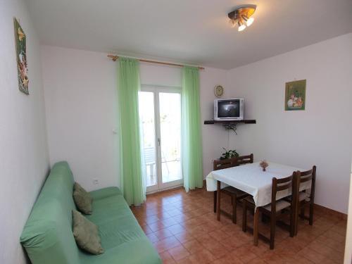 Apartment Iva-1